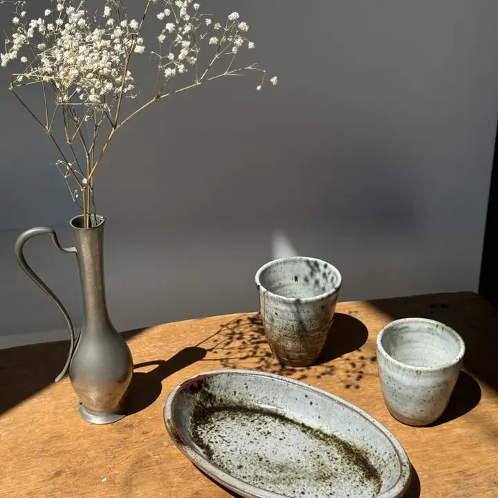 schaal van geglazuurde keramiek