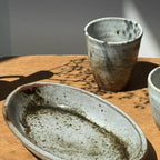 schaal van geglazuurde keramiek