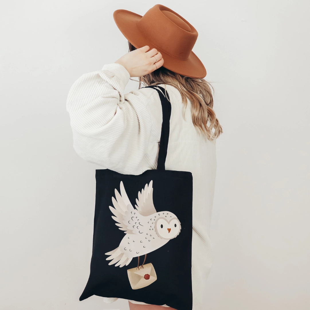 Tote Bag Owl Snowy Owl with Letter Jute Sack Reading Forest