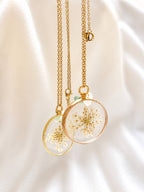 Bloom Pendant – Handmade Epoxy Necklace with Real Dried Flower
